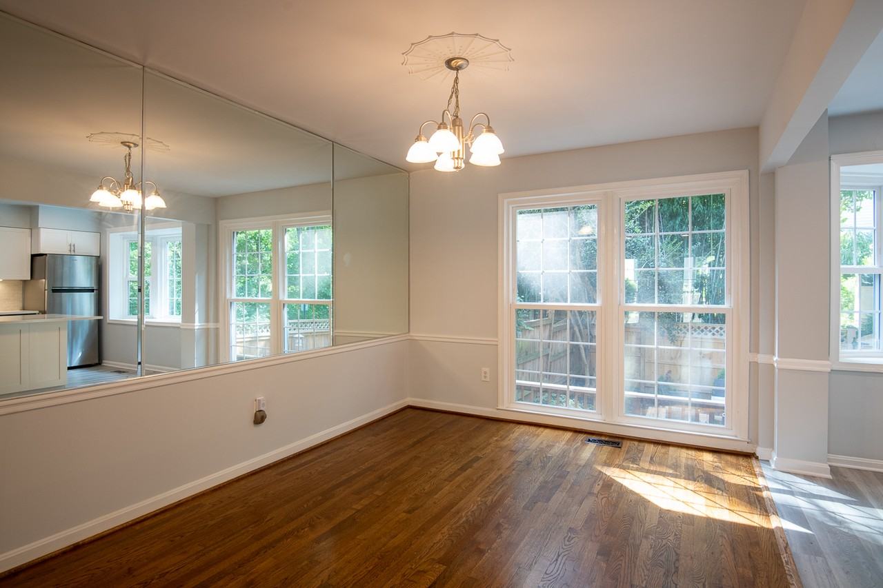 3202 Adams Ct - Photo 6 of 41