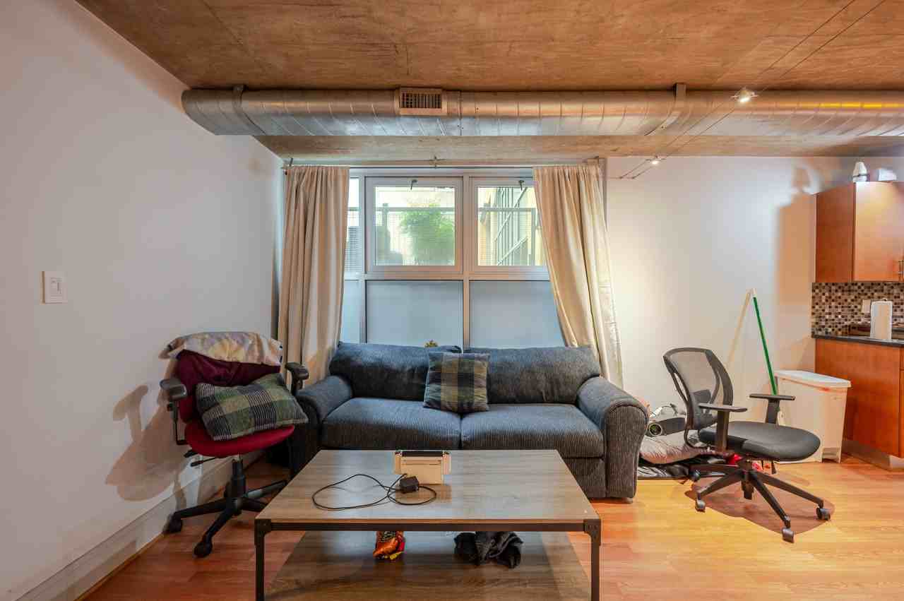 929 Florida Ave Nw #12 - Photo 4 of 28