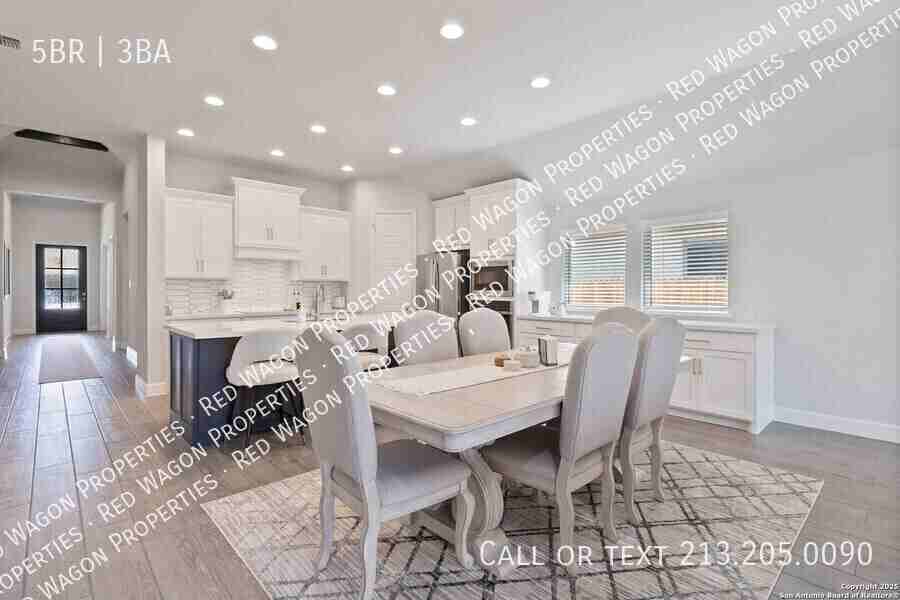 149 Red Oak Ln - Photo 5 of 16