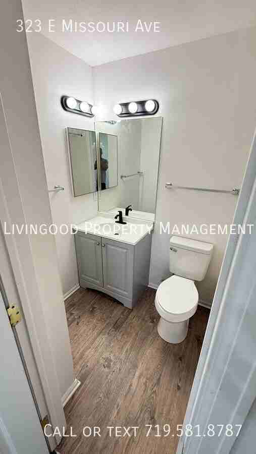 323 E Missouri Ave - Photo 5 of 11
