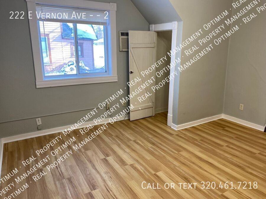 222 E Vernon Ave #2 - Photo 6 of 14