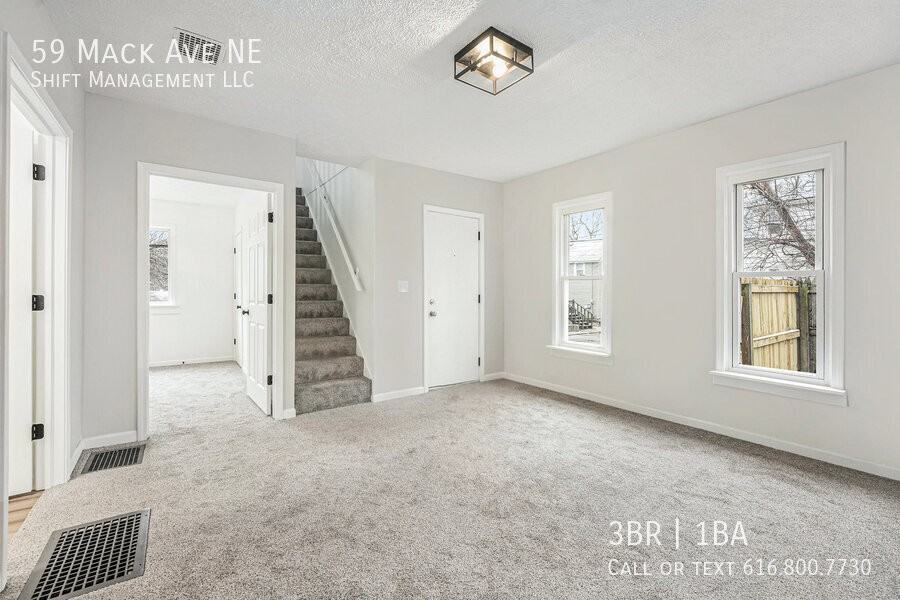 59 Mack Ave Ne - Photo 2 of 14