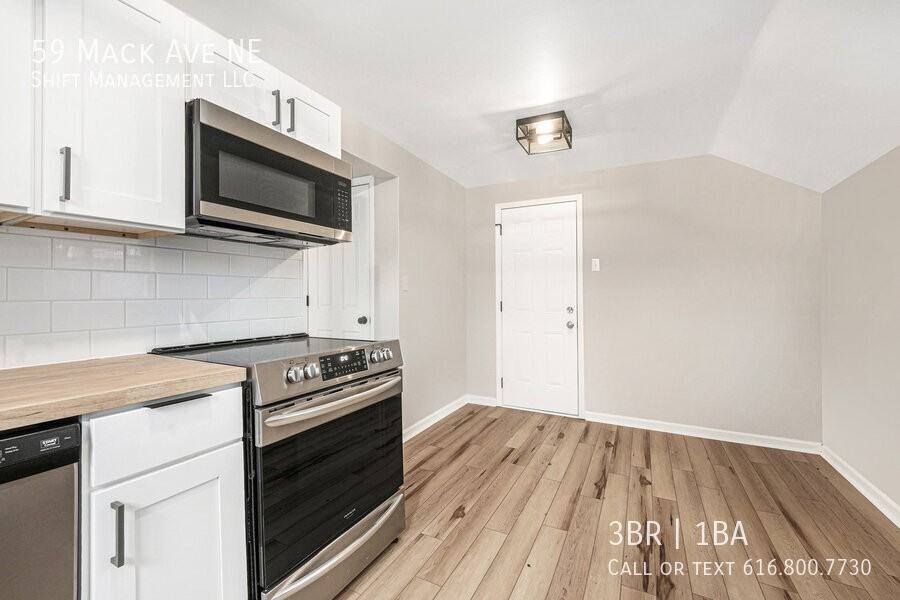 59 Mack Ave Ne - Photo 5 of 14