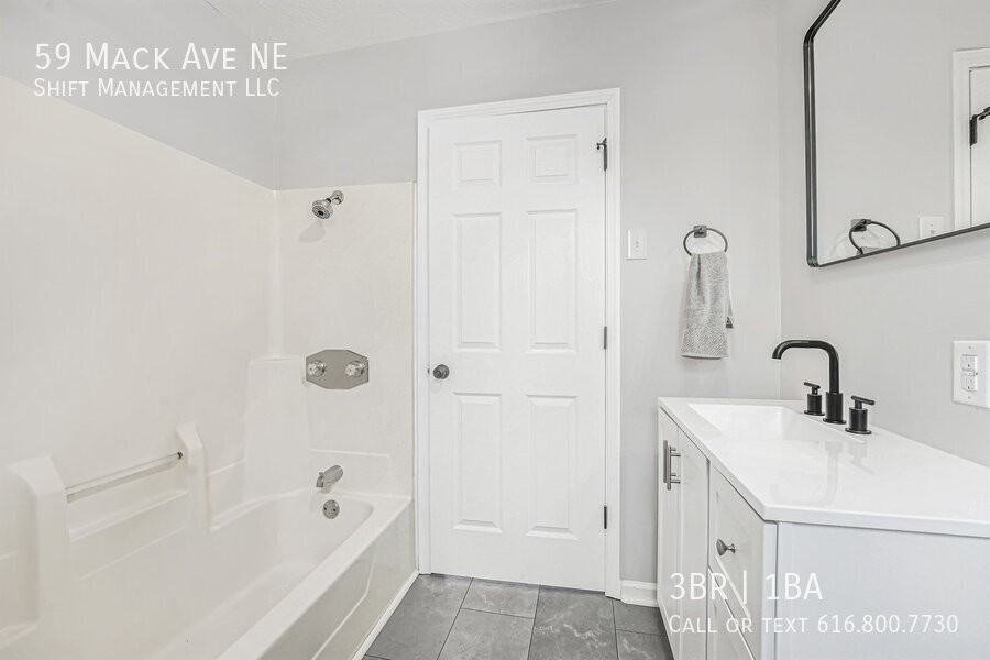 59 Mack Ave Ne - Photo 6 of 14