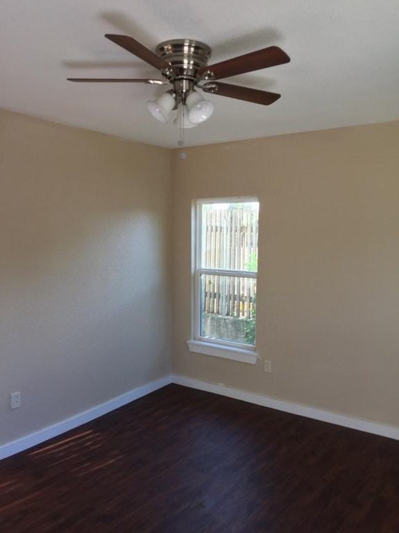 710 Poinsettia Street - Photo 5 of 8