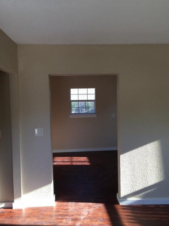 710 Poinsettia Street - Photo 6 of 8
