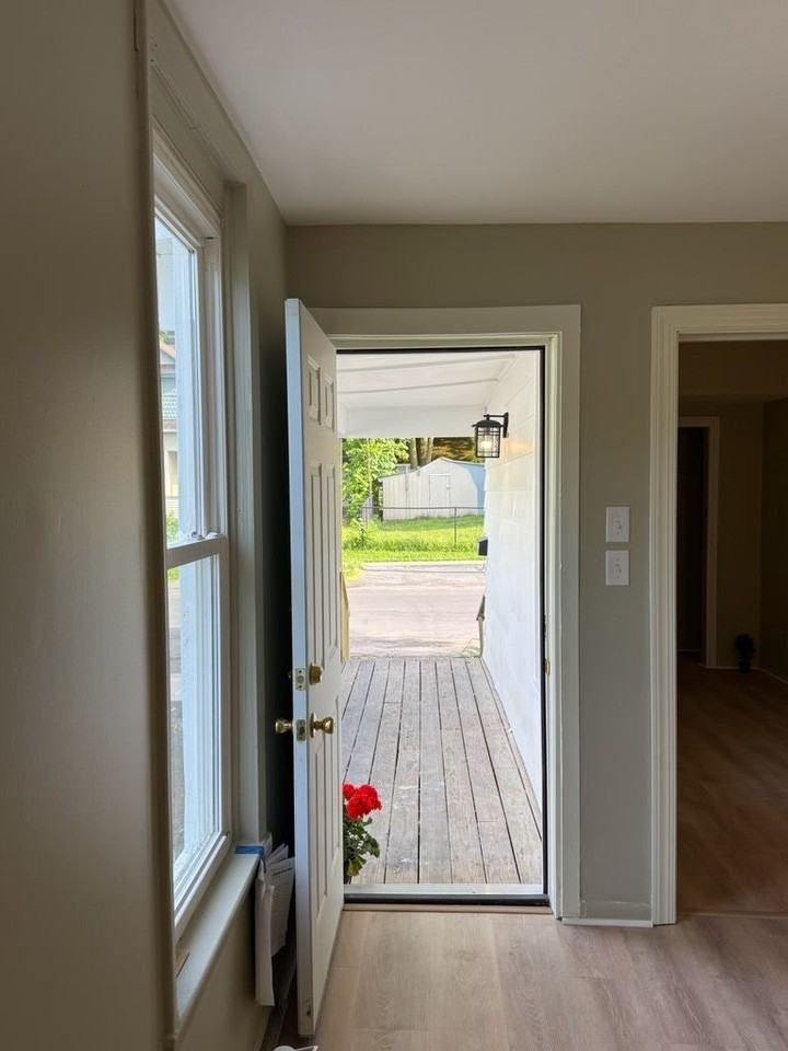 105 Sweeting Street - Photo 2 of 15