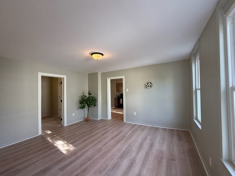 105 Sweeting Street - Photo 4 of 15