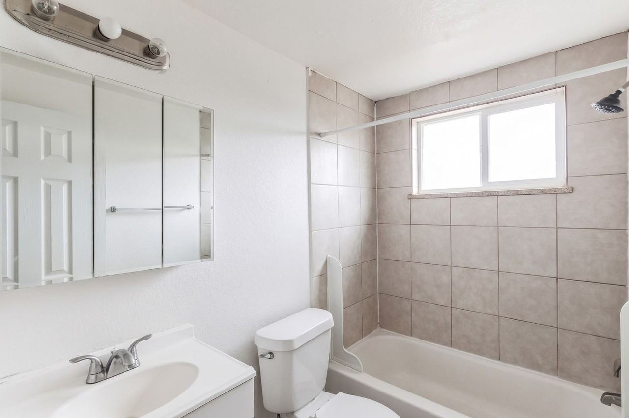 1065 S Quivas St #101 - Photo 4 of 5