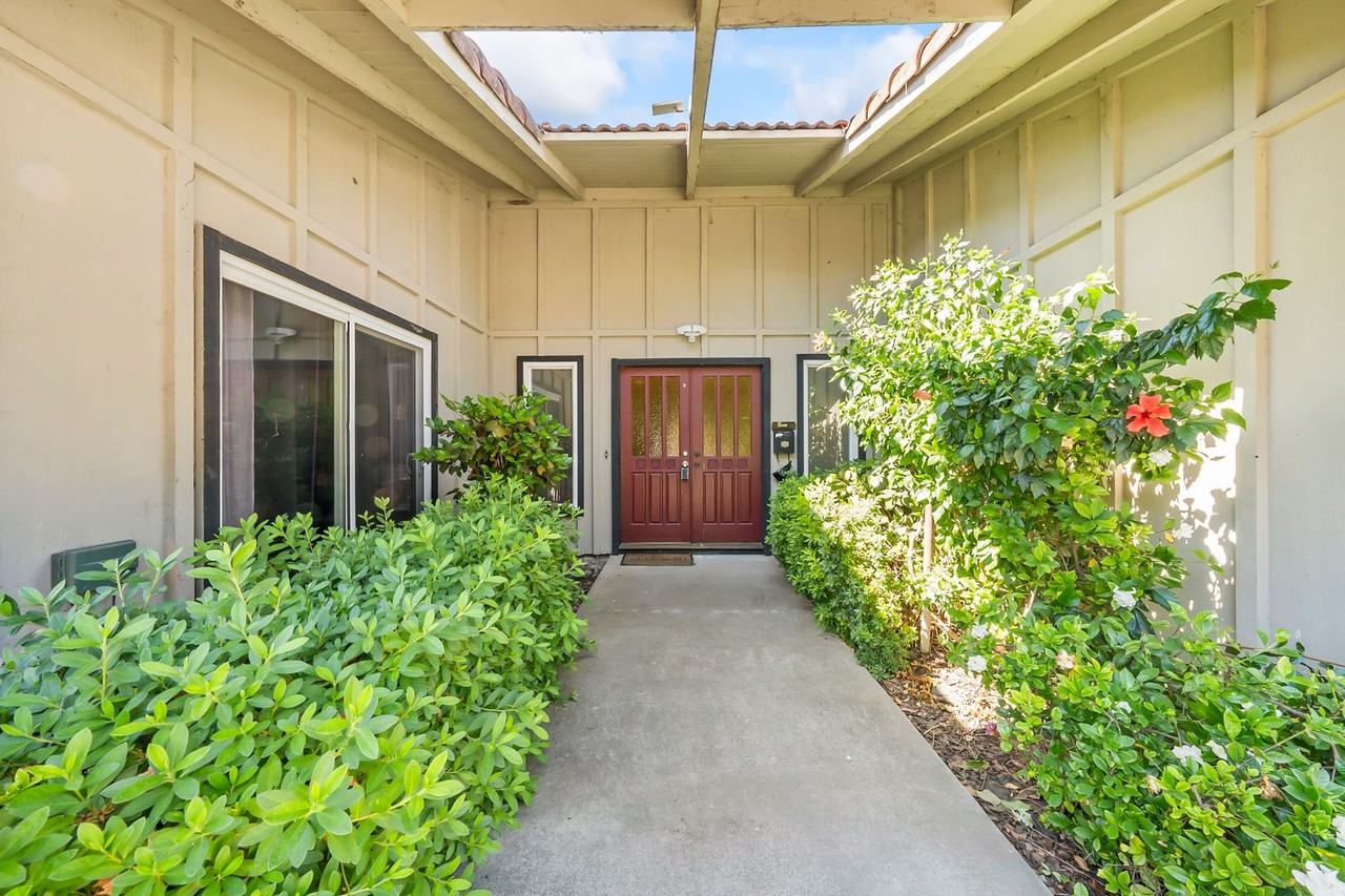 6228 Riverside Blvd - Photo 2 of 15