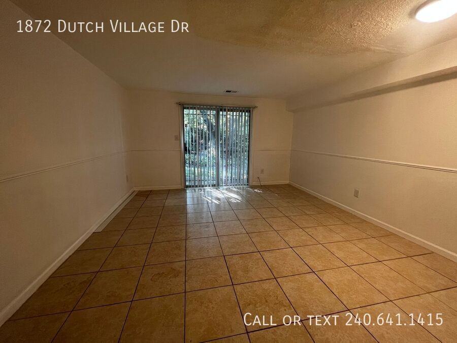 1872 Dutch Village Dr - Photo 5 of 12
