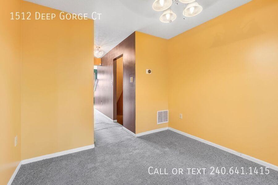 1512 Deep Gorge Ct - Photo 5 of 21