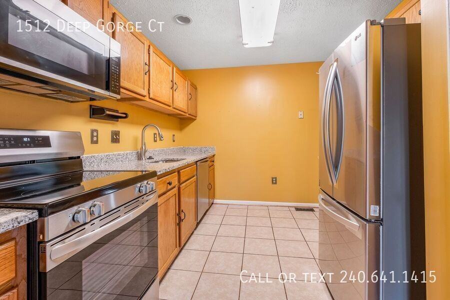 1512 Deep Gorge Ct - Photo 7 of 21