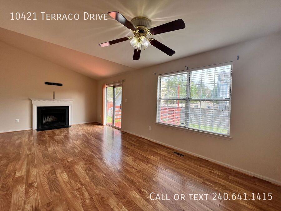 10421 Terraco Dr - Photo 5 of 27