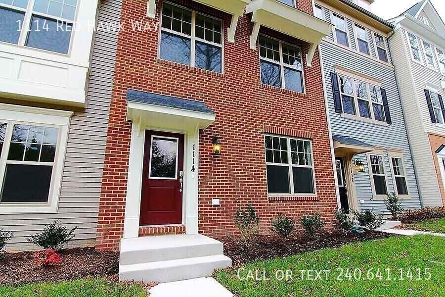 1114 Red Hawk Way - Photo 2 of 19