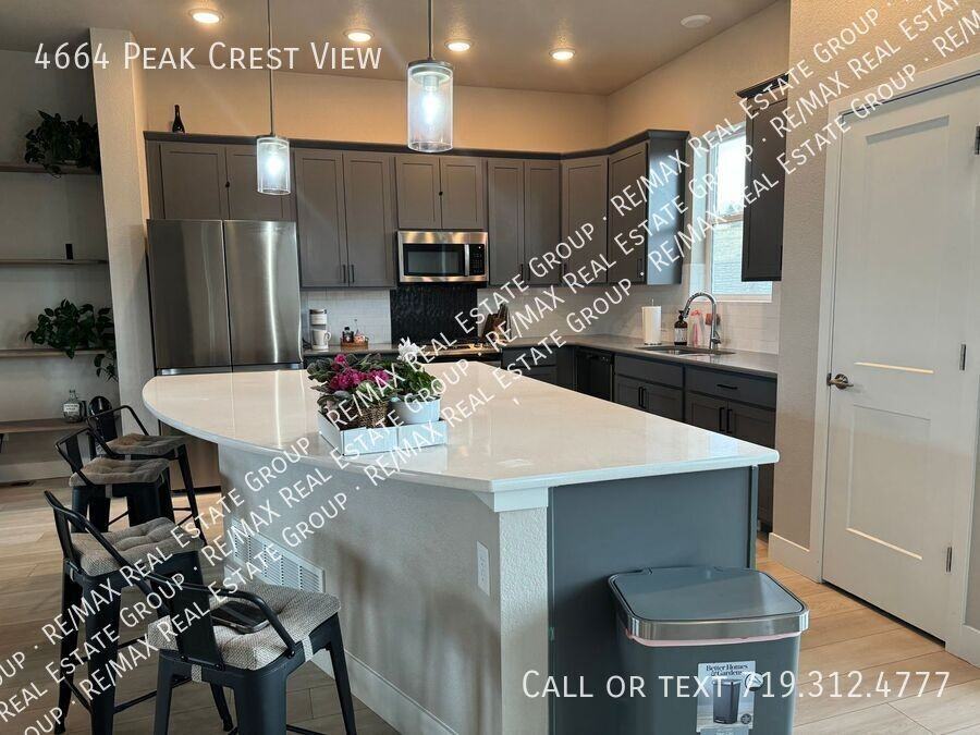 4664 Peak Crest Vw - Photo 5 of 27