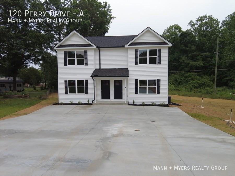120 Perry Dr #A - Photo 2 of 38