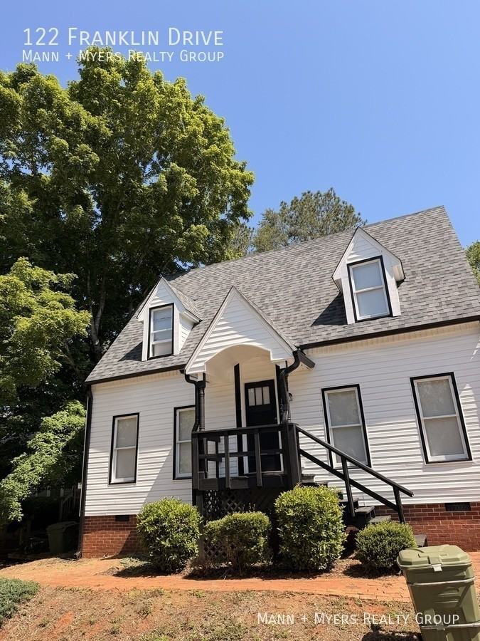122 Franklin Dr