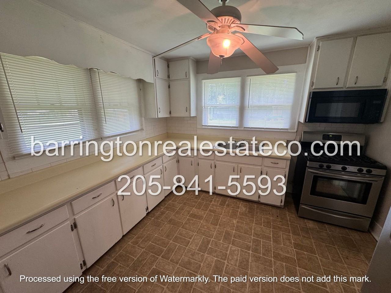 1401 Wharton Ave - Photo 4 of 6