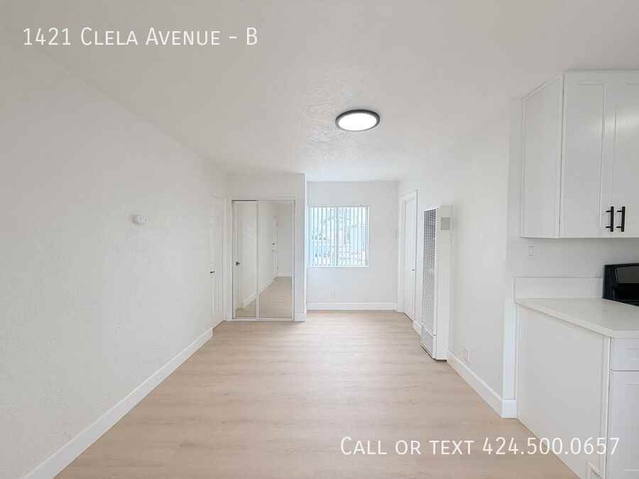 1421 Clela Ave #B - Photo 2 of 11