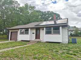 featured image of 2313 S Cuthbert Dr