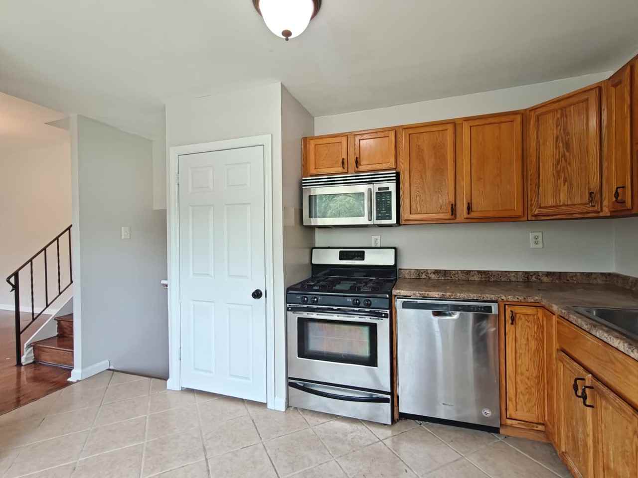 2313 S Cuthbert Dr - Photo 6 of 20
