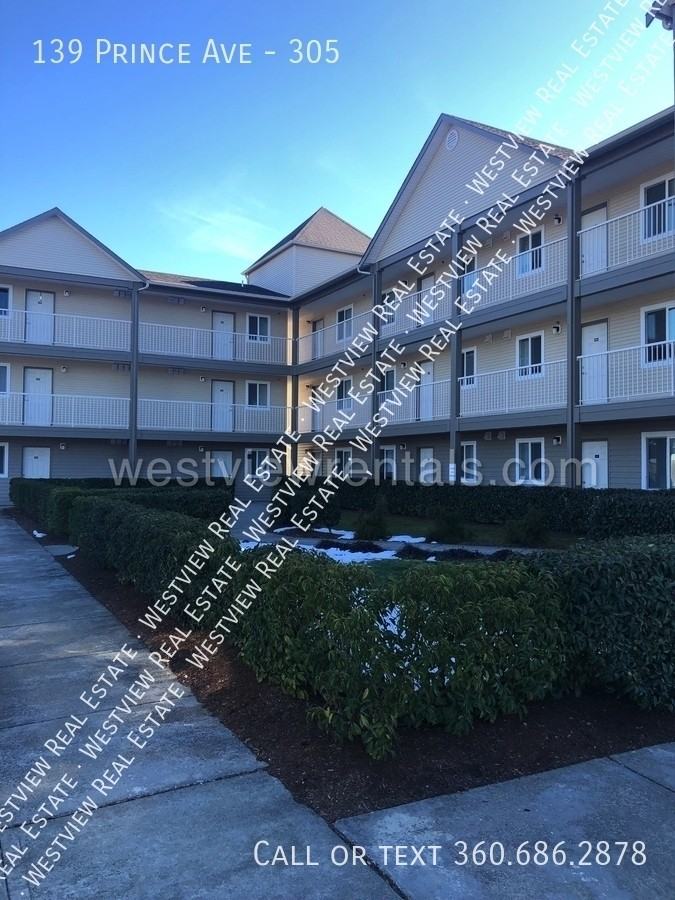 139 Prince Ave #305