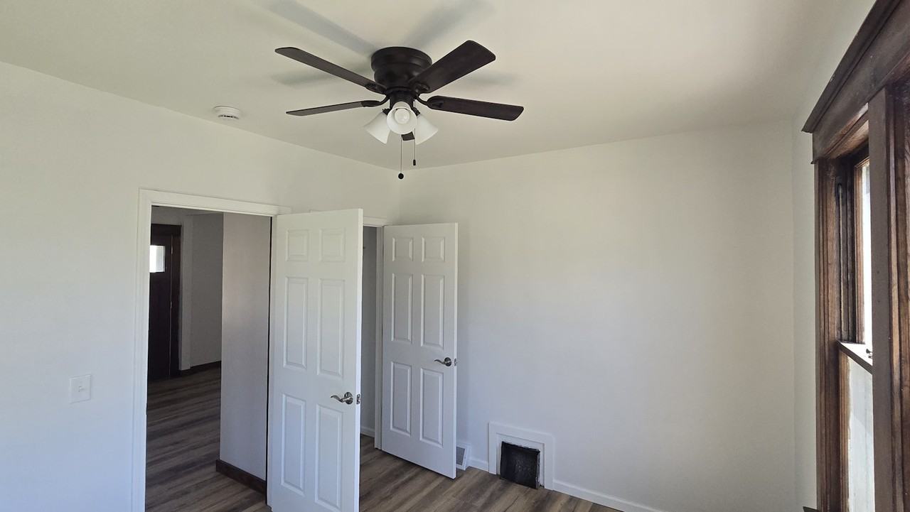 510 Birch Street - Photo 2 of 14