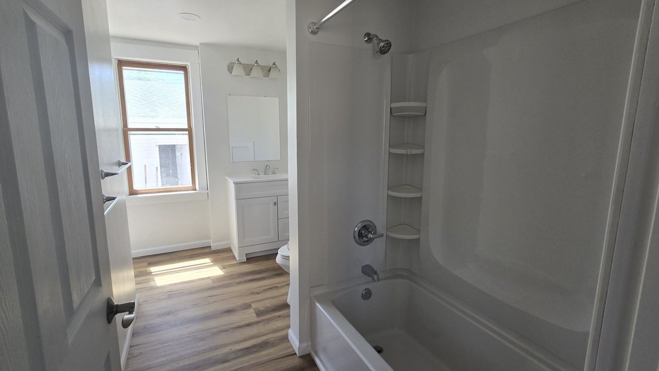 510 Birch Street - Photo 3 of 14