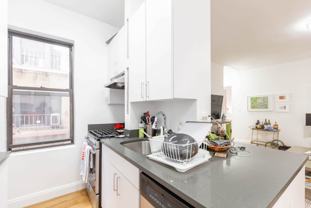 26 Grove St #EV4A - Photo 1 of 1