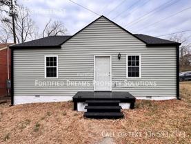 1609 Evergreen St - Photo 1 of 1