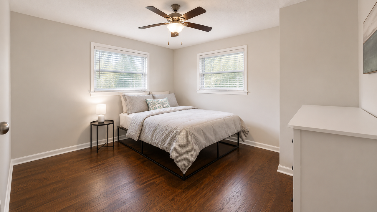 4022 Brookcrest Cir - Photo 3 of 10
