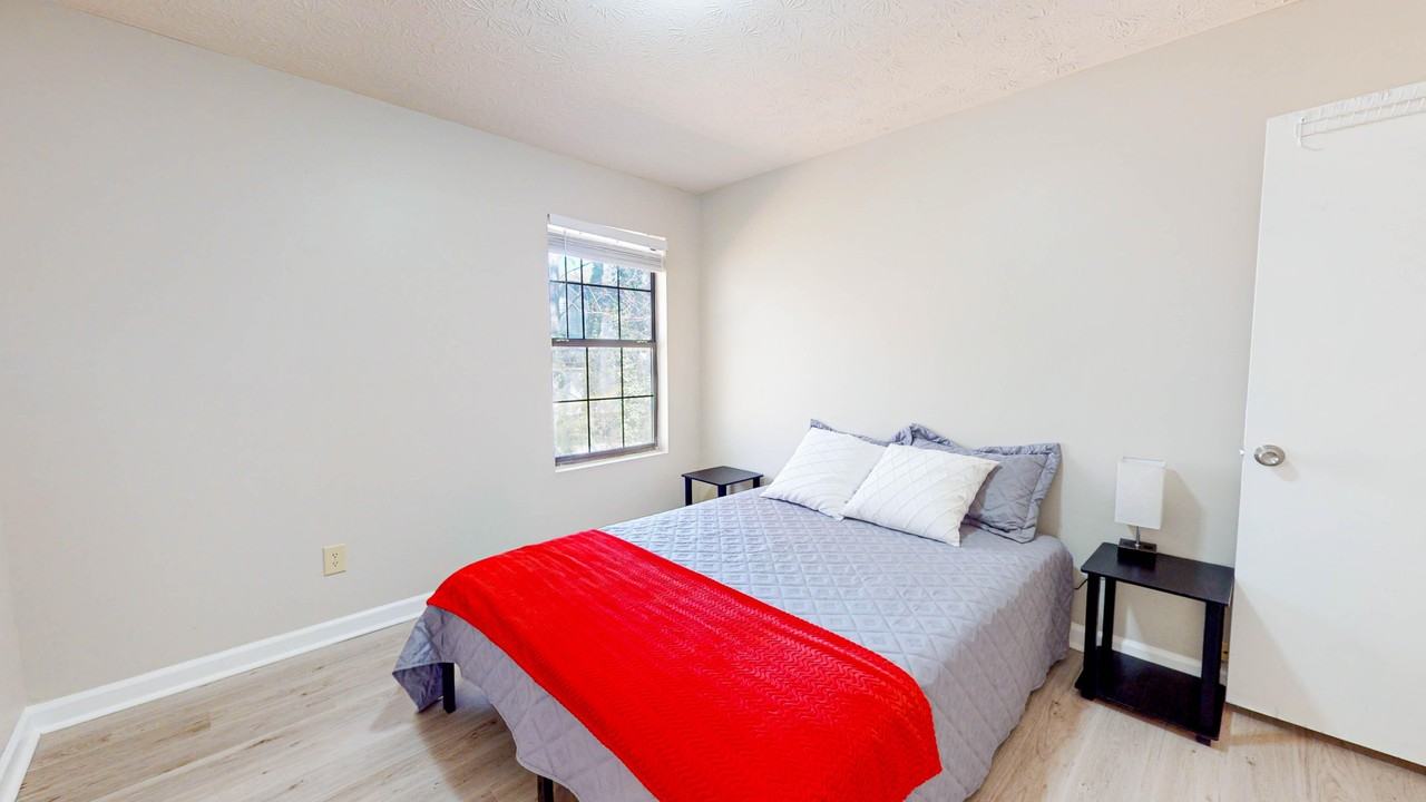 6189 Charring Cross Ct - Photo 2 of 19
