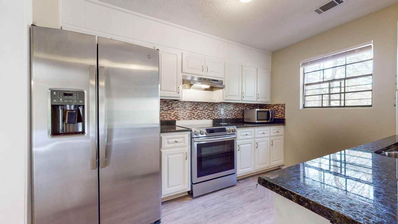 1867 Petite Ln - Photo 6 of 13