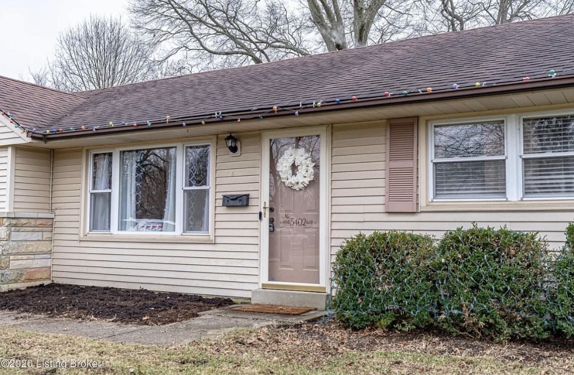 5402 Count Fleet Drive - Photo 3 of 3