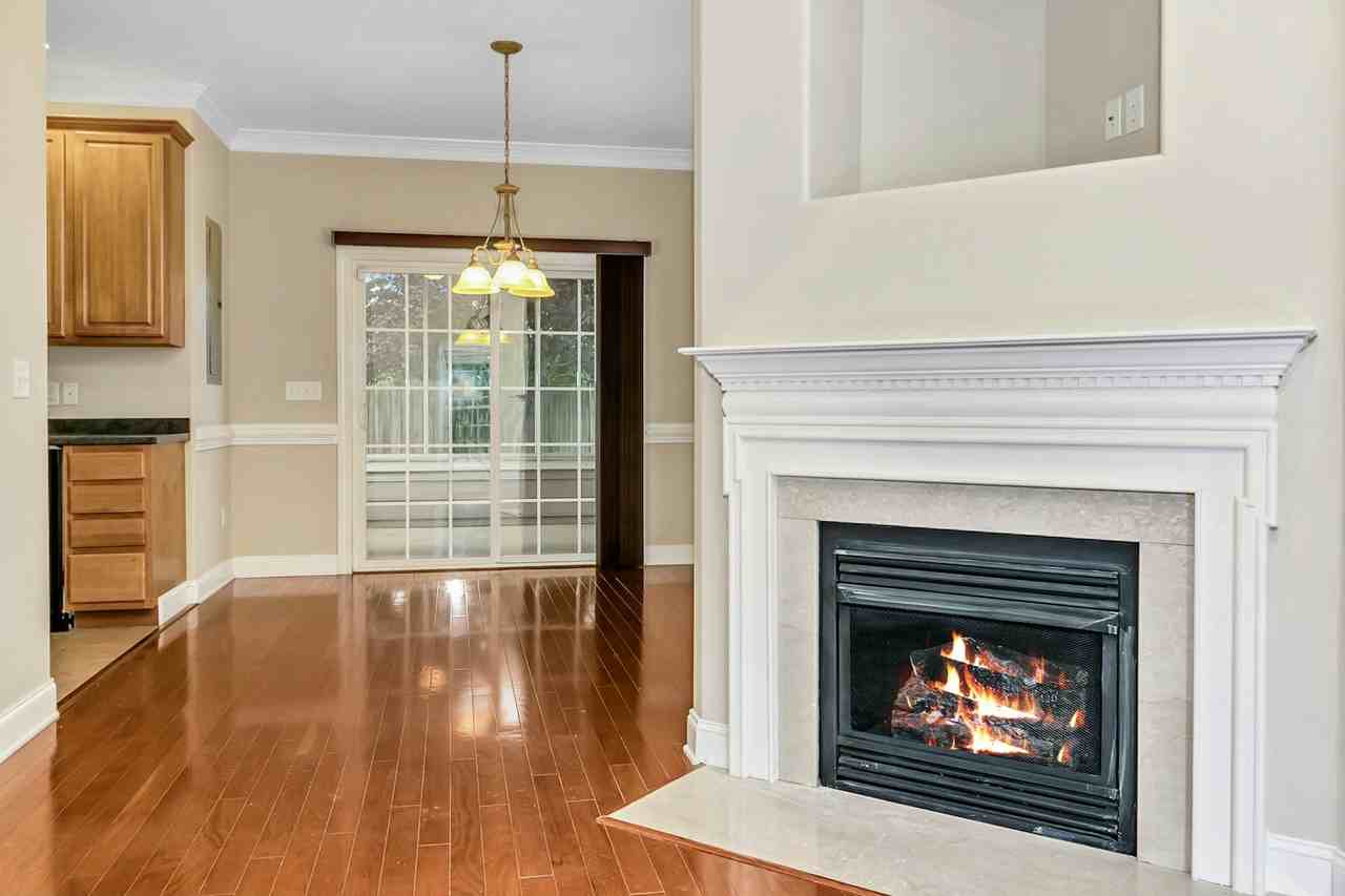 857 West Pointe Drive - Photo 6 of 26