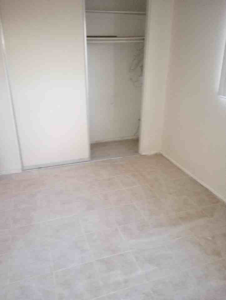 19211 California 18, Unit 1 - Photo 2 of 10