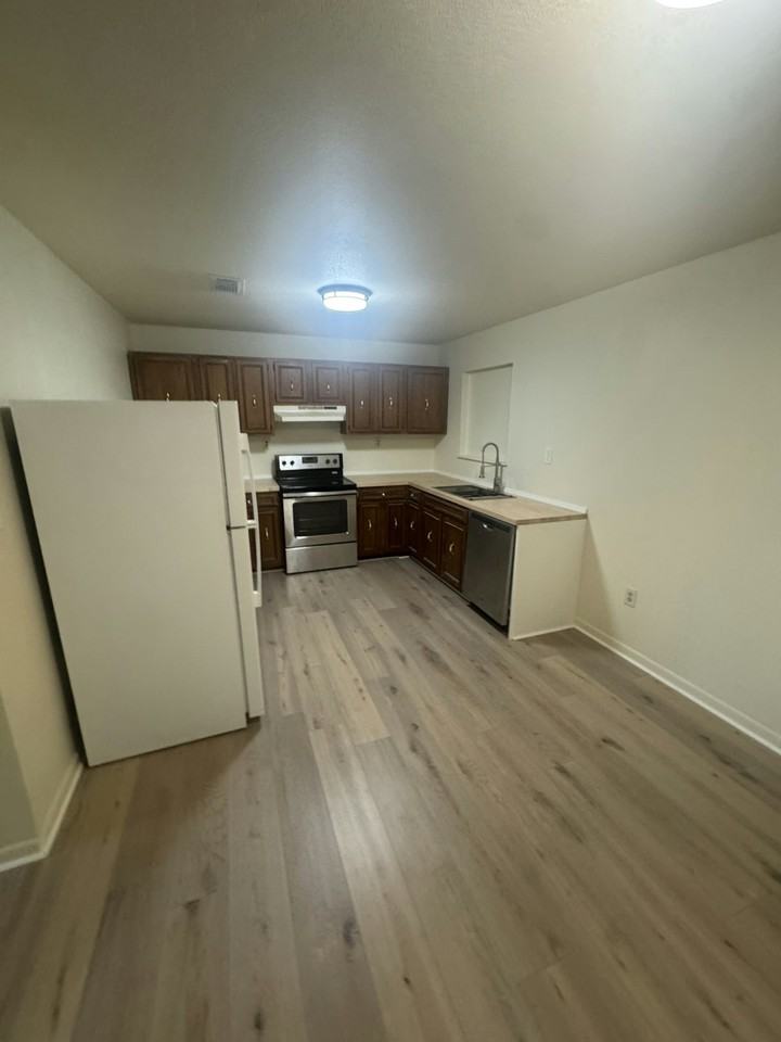 3013 West La Rua Street, Unit A - Photo 3 of 19