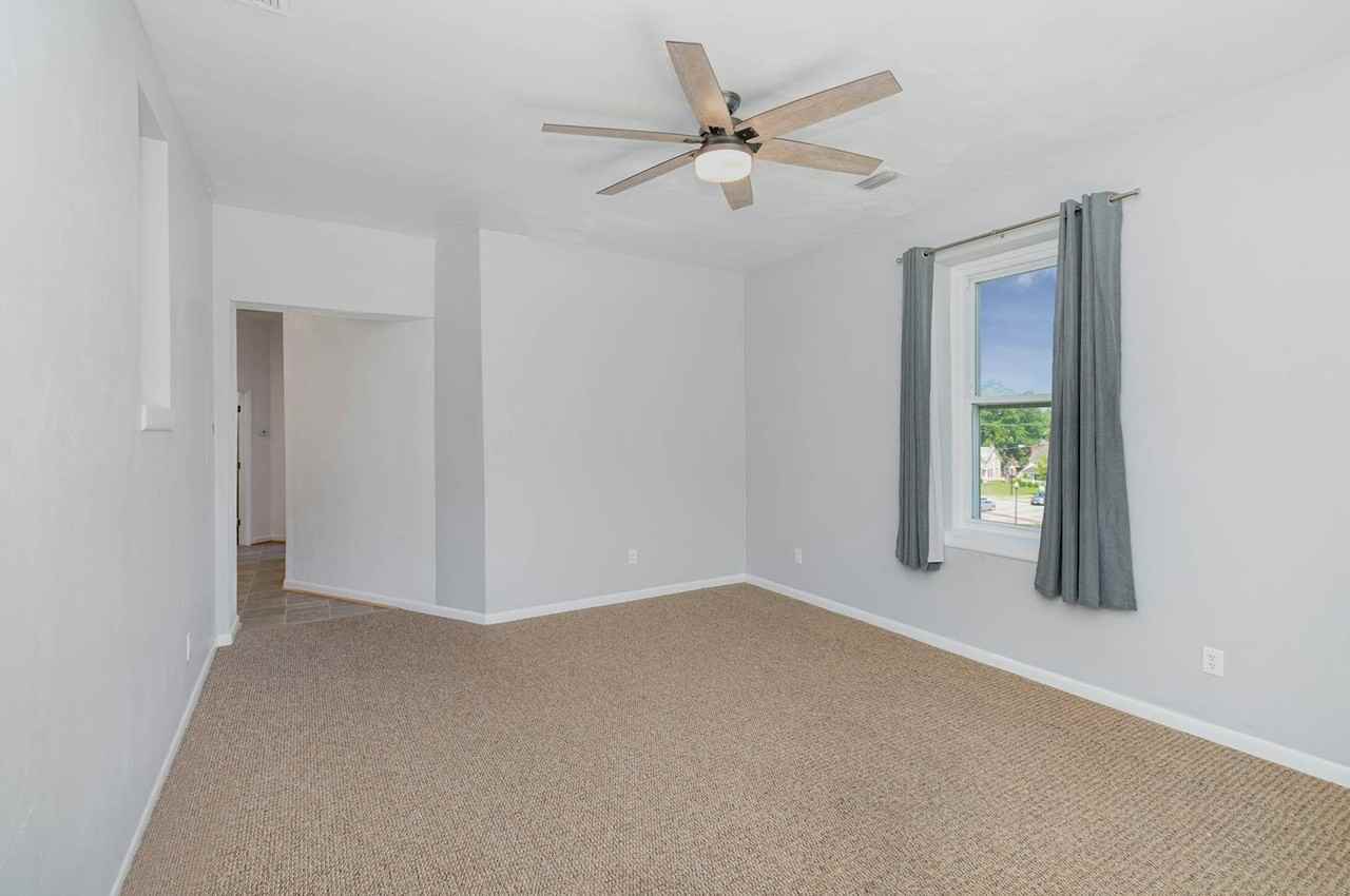 318 North Main Street, Unit K - Photo 3 of 16