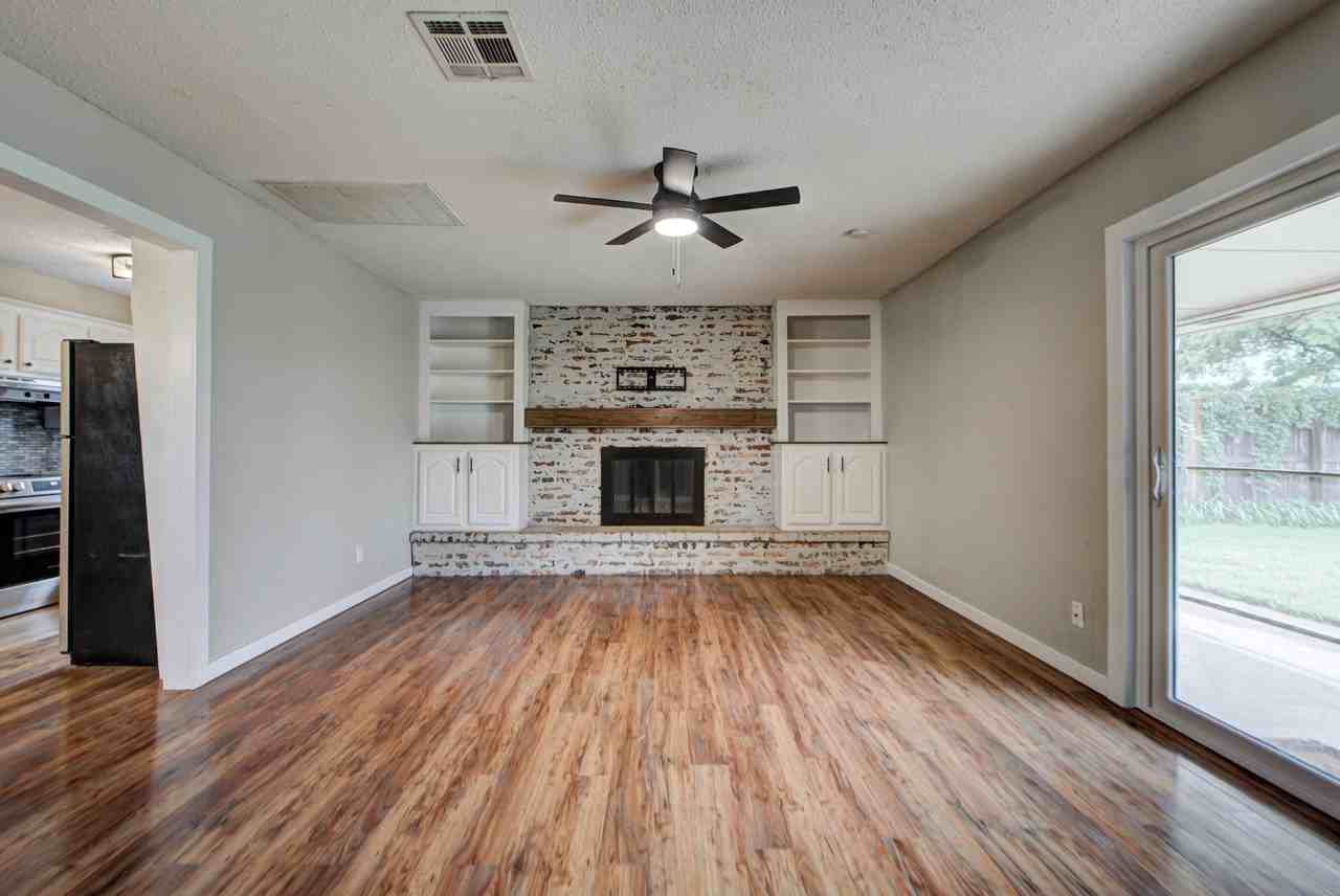 721 Vicksburg Ave #1 - Photo 2 of 20