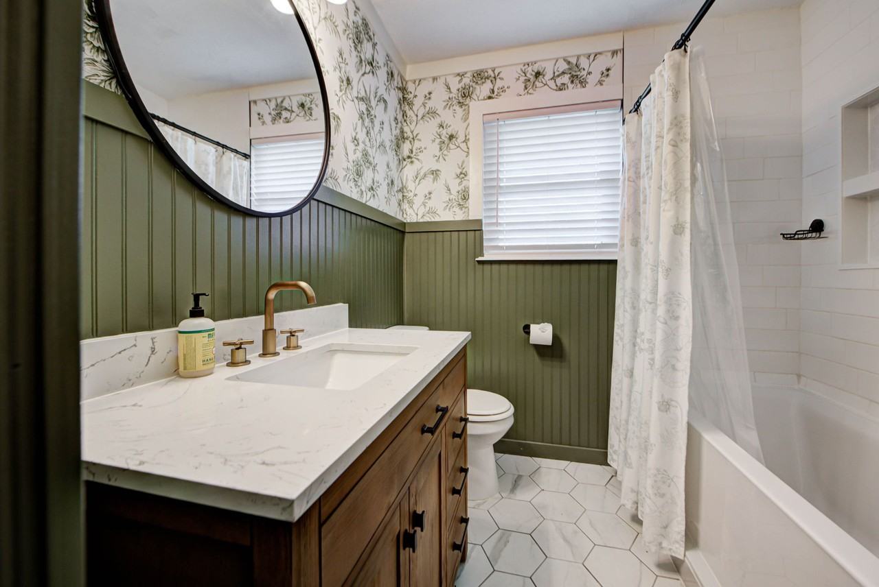 721 Vicksburg Ave #1 - Photo 6 of 20