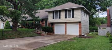 featured image of 9607 Dearborn St #1