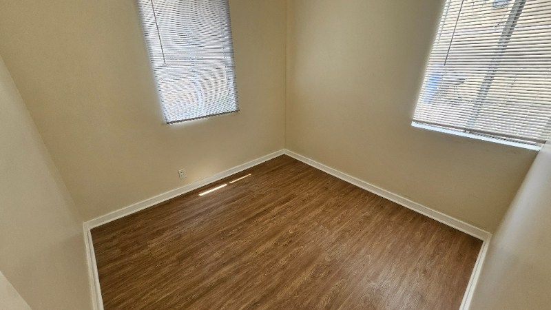 607 Belmont Ave - Photo 6 of 13