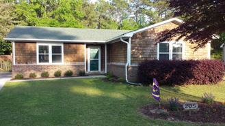205 Hollins Rd - Photo 1 of 1