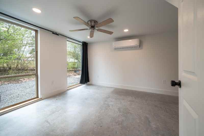 2 Earl Dr Unit C - Photo 6 of 12
