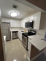 featured image of 490 Nw 20th St #112