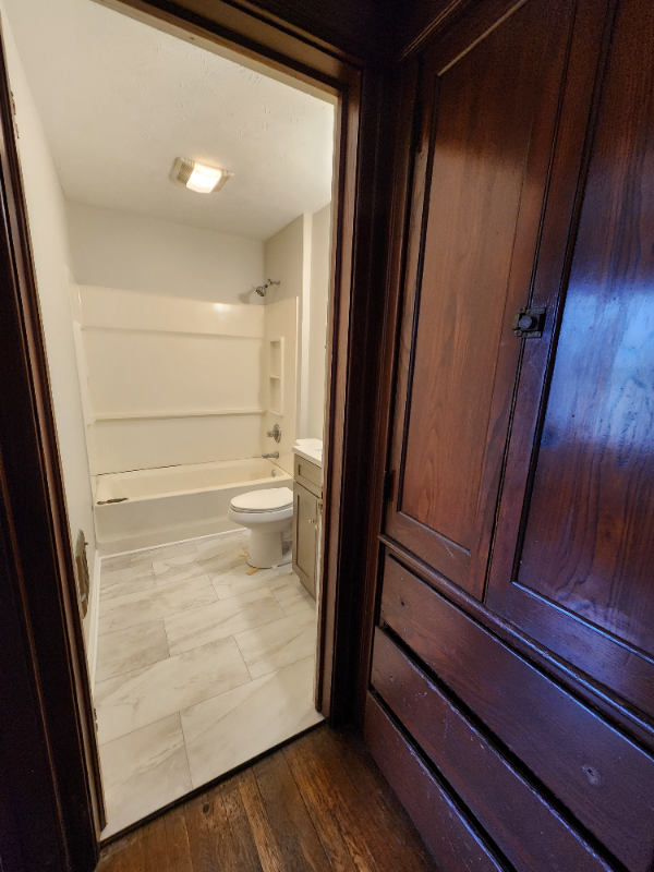 674 Parsells Ave #674 - Photo 7 of 16