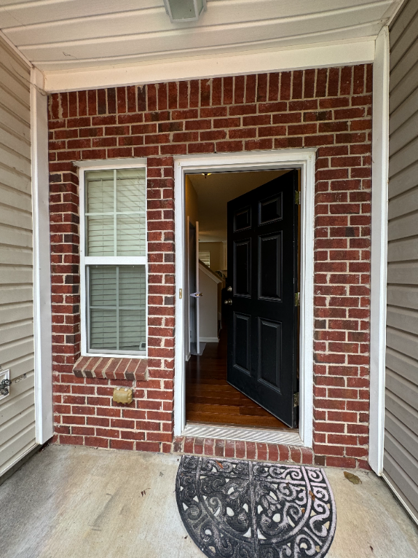 431 Windstone Trl - Photo 2 of 20