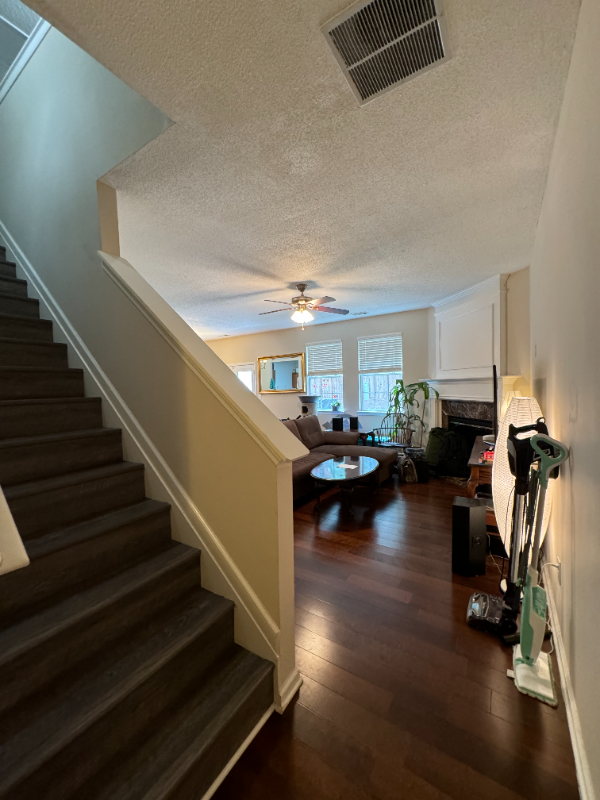 431 Windstone Trl - Photo 4 of 20