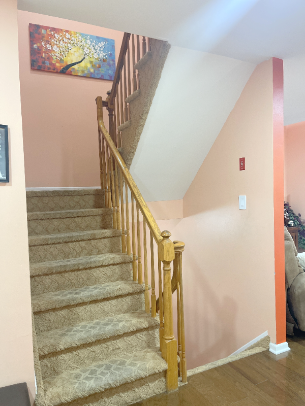 15 Bond St - Photo 4 of 20